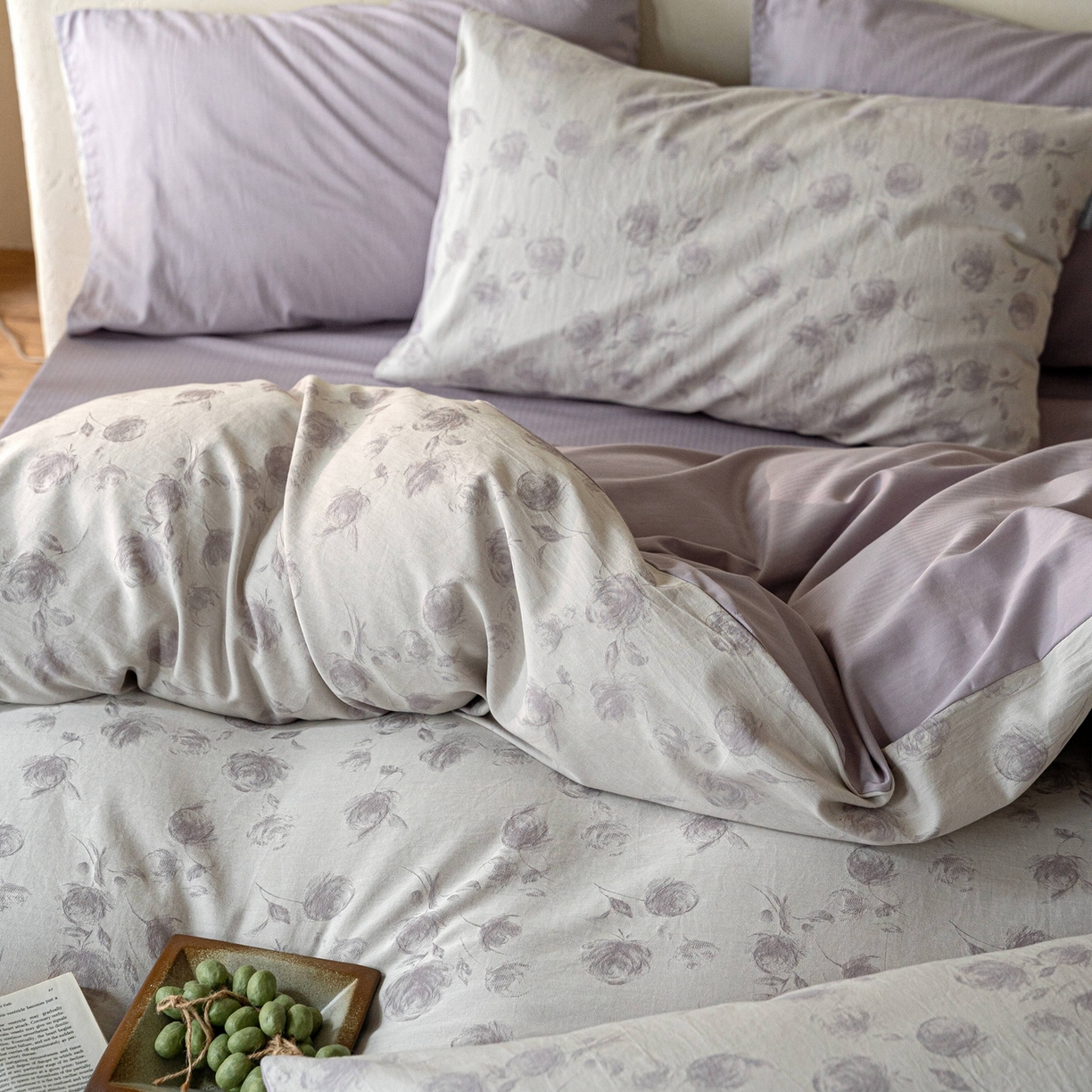 91家纺网 家纺一手货源 找家纺 时光里 2026新款全棉纯棉60支色织水洗提花四件套 蔓纱