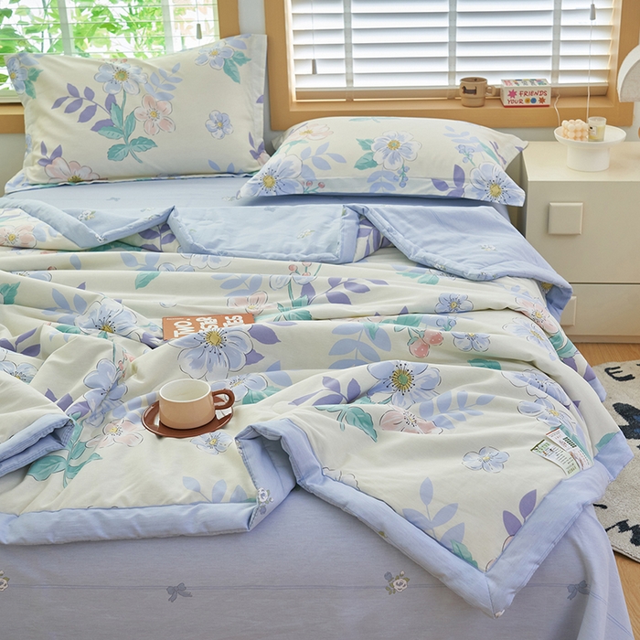 91家纺网 家纺一手货源 找家纺 简如 2026新款印花里外全棉夏凉被四件套 花漾星辰