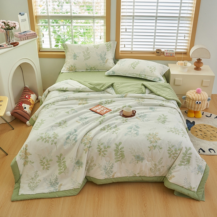 91家纺网 家纺一手货源 找家纺 简如 2026新款印花里外全棉夏凉被四件套 花在云端