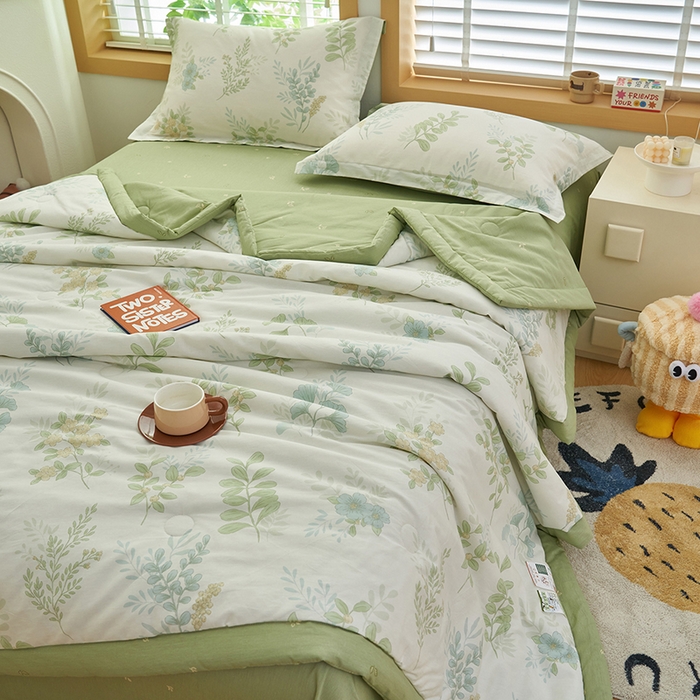 91家纺网 家纺一手货源 找家纺 简如 2026新款印花里外全棉夏凉被四件套 花在云端