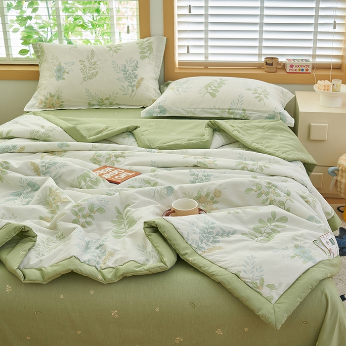 91家纺网 家纺一手货源 找家纺 简如 2026新款印花里外全棉夏凉被四件套 花在云端