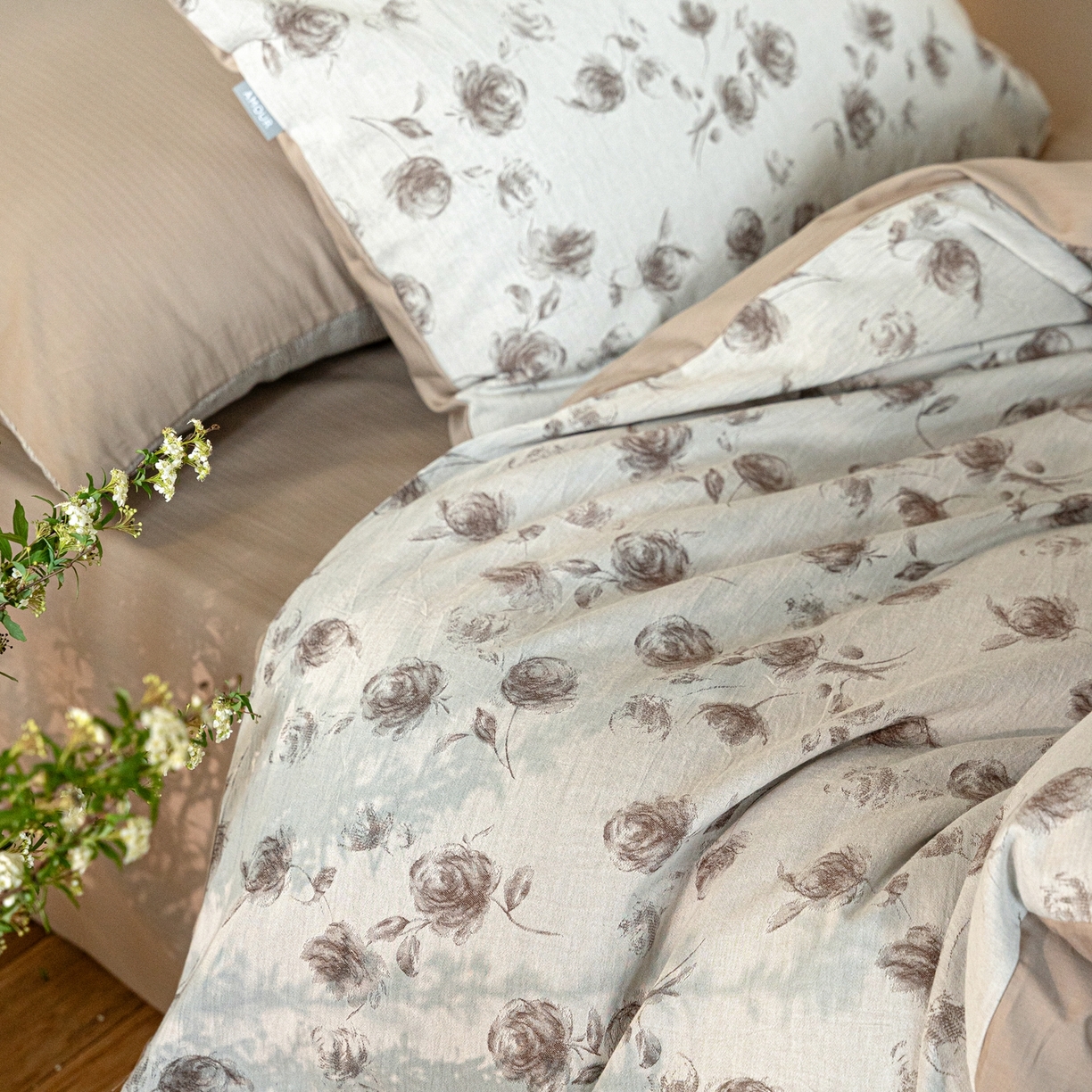 91家纺网 家纺一手货源 找家纺 时光里 2026新款全棉纯棉60支色织水洗提花四件套 南瑶