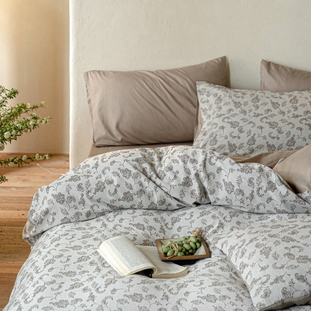 91家纺网 家纺一手货源 找家纺 时光里 2026新款全棉纯棉60支色织水洗提花四件套 拾光花序