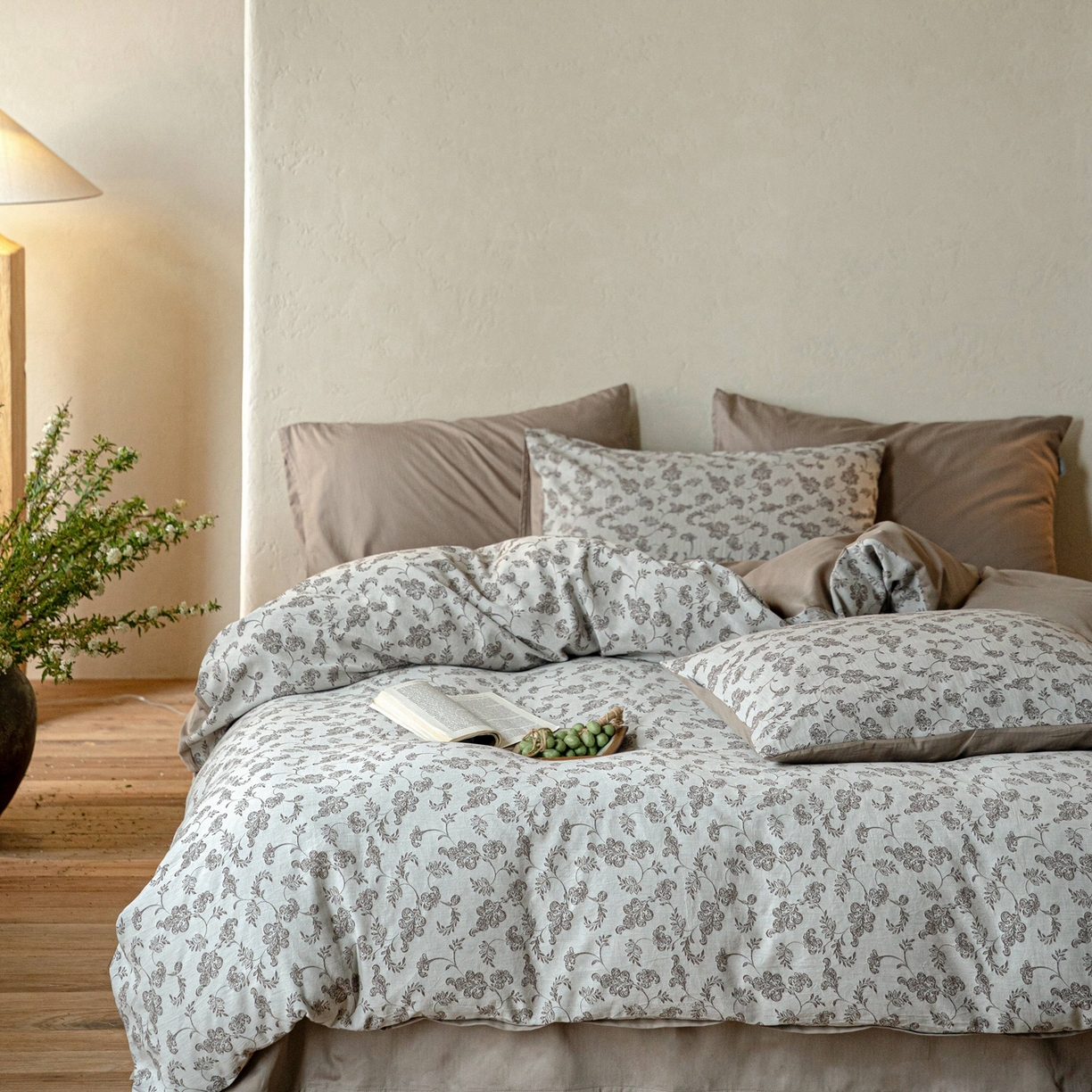 91家纺网 家纺一手货源 找家纺 时光里 2026新款全棉纯棉60支色织水洗提花四件套 拾光花序