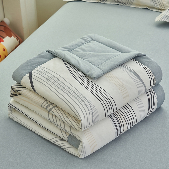 91家纺网 家纺一手货源 找家纺 简如 2026新款印花里外全棉夏凉被四件套 莱茵河