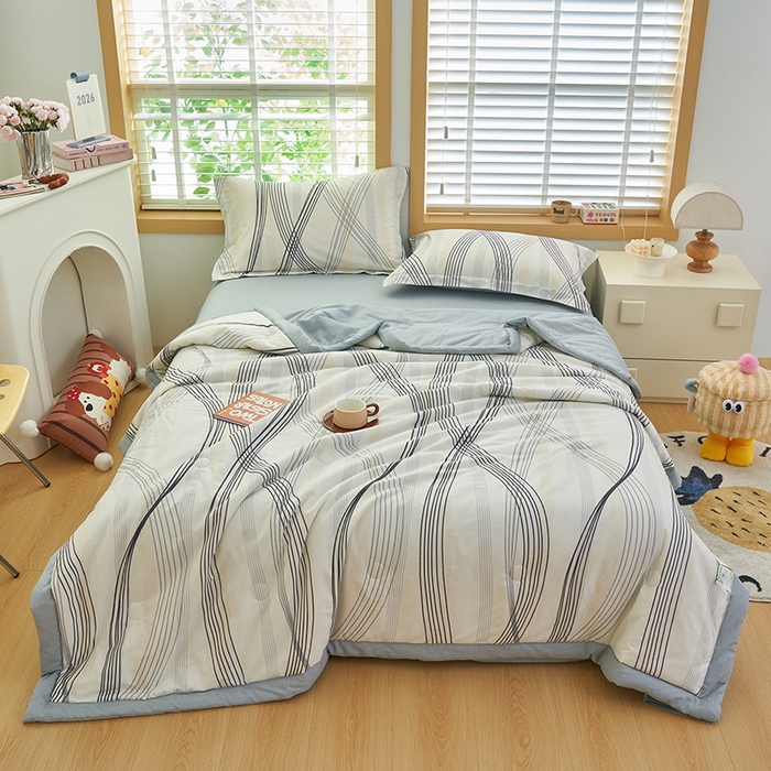 91家纺网 家纺一手货源 找家纺 简如 2026新款印花里外全棉夏凉被四件套 莱茵河