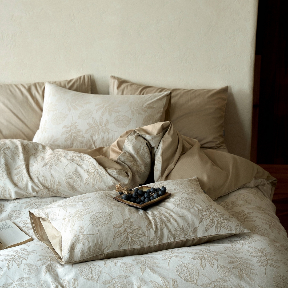 91家纺网 家纺一手货源 找家纺 时光里 2026新款全棉纯棉60支色织水洗提花四件套 小杏芙