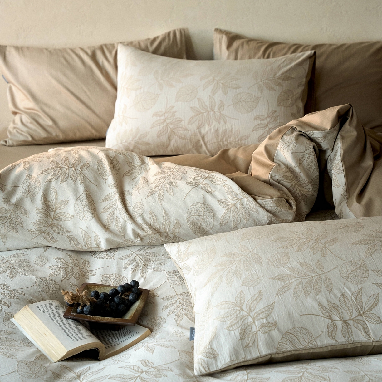 91家纺网 家纺一手货源 找家纺 时光里 2026新款全棉纯棉60支色织水洗提花四件套 小杏芙