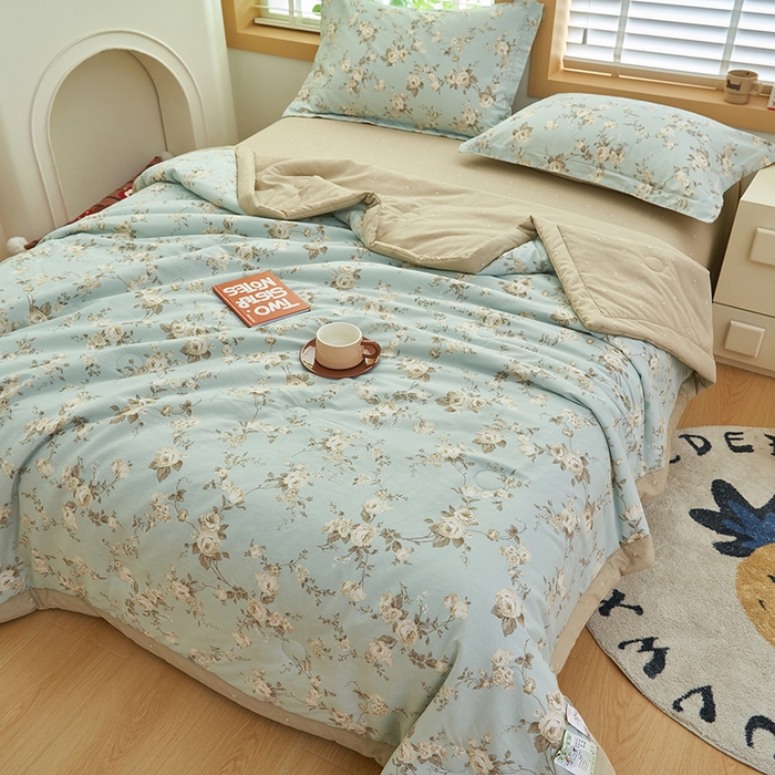 91家纺网 家纺一手货源 找家纺 简如 2026新款印花里外全棉夏凉被四件套 洛丽伊
