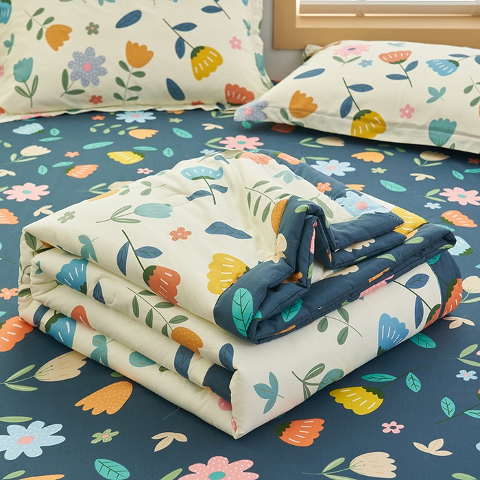 91家纺网 家纺一手货源 找家纺 简如 2026新款印花里外全棉夏凉被四件套 洛洛繁花