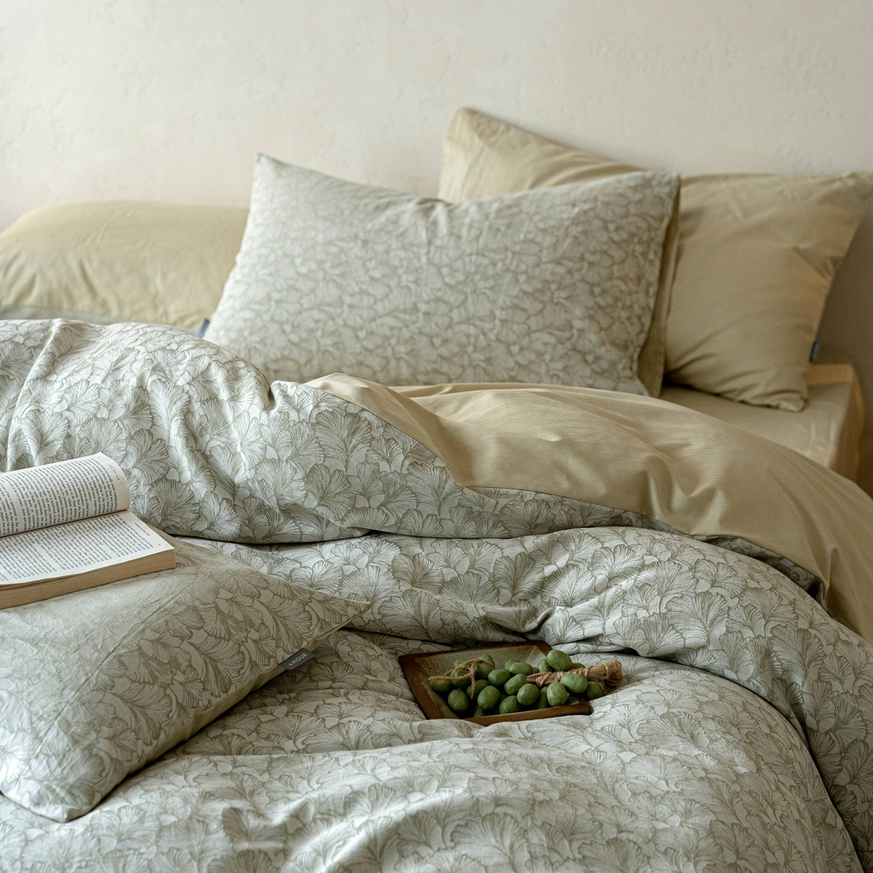 91家纺网 家纺一手货源 找家纺 时光里 2026新款全棉纯棉60支色织水洗提花四件套 杏芷