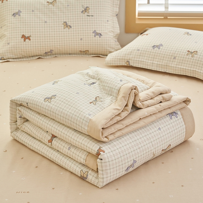 91家纺网 家纺一手货源 找家纺 简如 2026新款印花里外全棉夏凉被四件套 马到成功