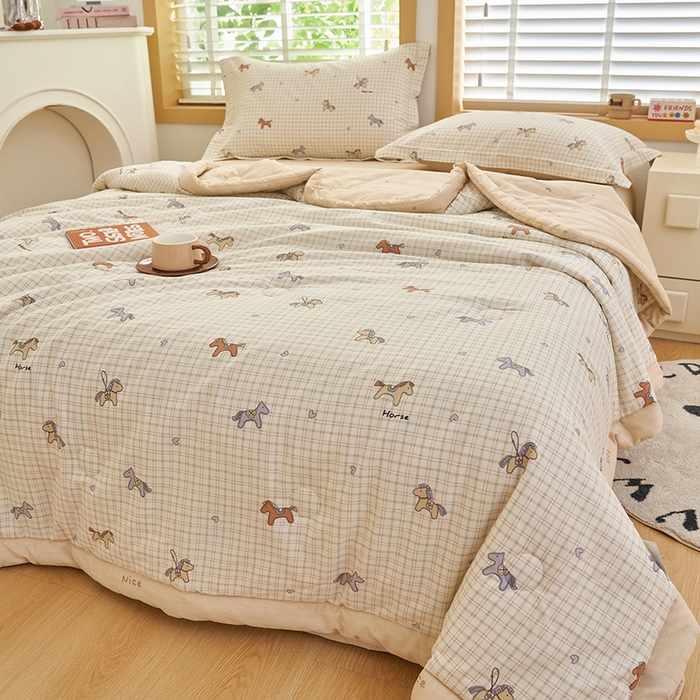 91家纺网 家纺一手货源 找家纺 简如 2026新款印花里外全棉夏凉被四件套 马到成功