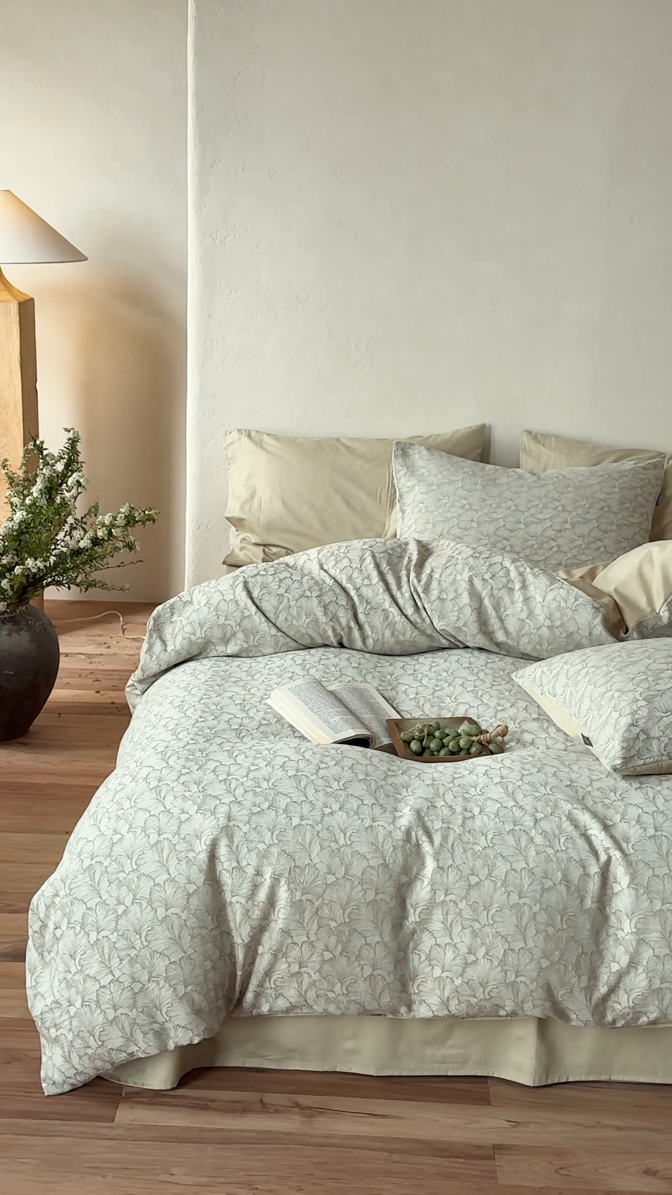 91家纺网 家纺一手货源 找家纺 时光里 2026新款全棉纯棉60支色织水洗提花四件套 杏芷