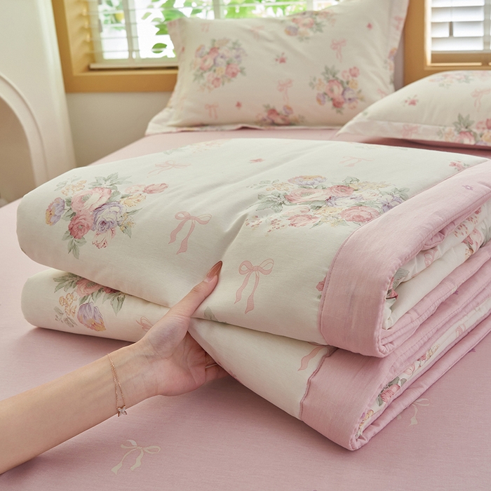 91家纺网 家纺一手货源 找家纺 简如 2026新款印花里外全棉夏凉被四件套 清风花影