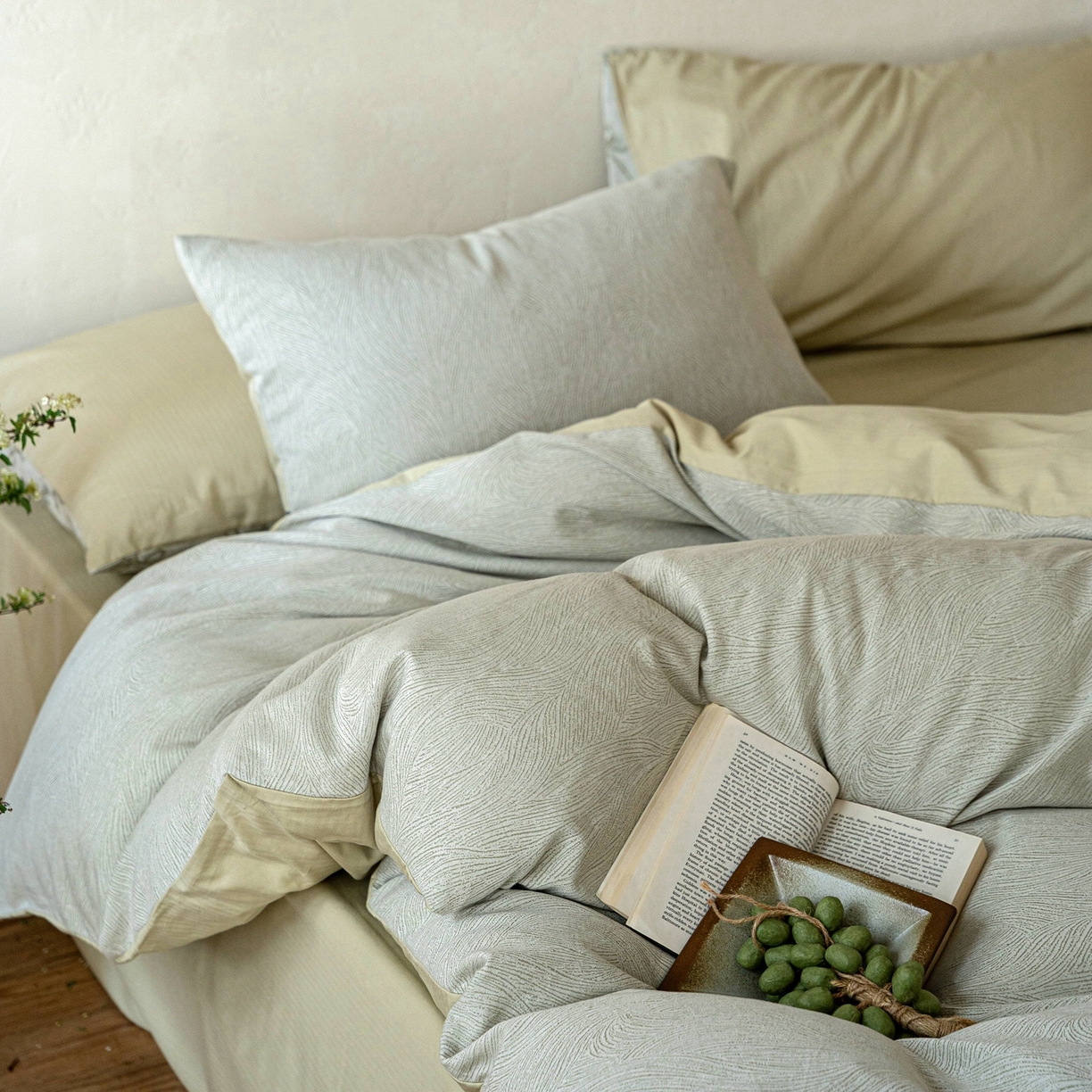 91家纺网 家纺一手货源 找家纺 时光里 2026新款全棉纯棉60支色织水洗提花四件套 一纸流光-绢色