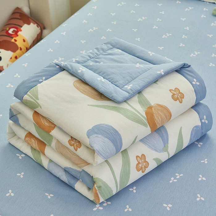 91家纺网 家纺一手货源 找家纺 简如 2026新款印花里外全棉夏凉被四件套 秋月私语