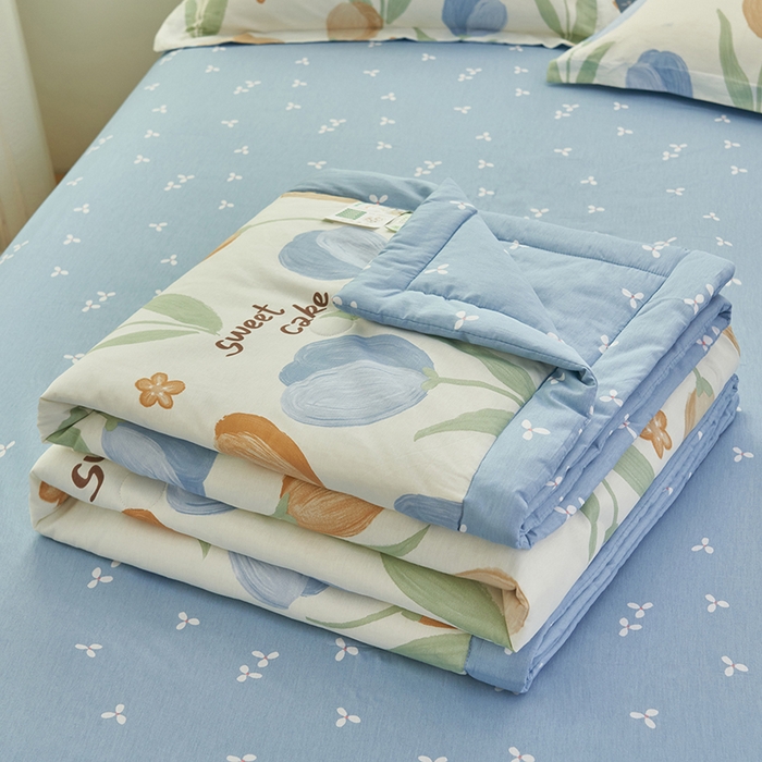 91家纺网 家纺一手货源 找家纺 简如 2026新款印花里外全棉夏凉被四件套 秋月私语