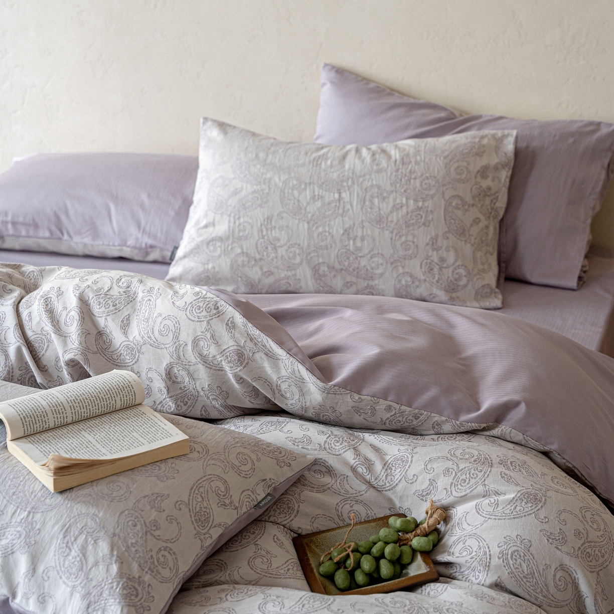 91家纺网 家纺一手货源 找家纺 时光里 2026新款全棉纯棉60支色织水洗提花四件套 予栖--薄色