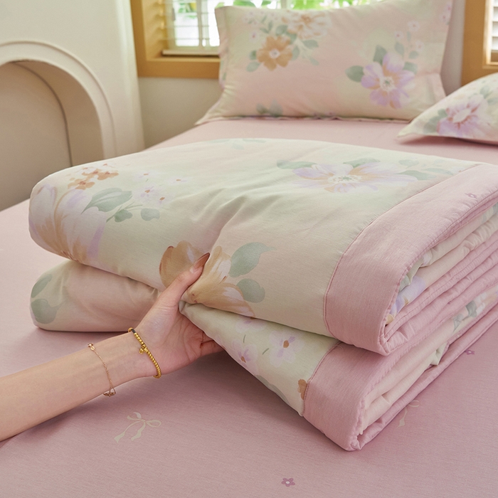 91家纺网 家纺一手货源 找家纺 简如 2026新款印花里外全棉夏凉被四件套 四季花园-粉