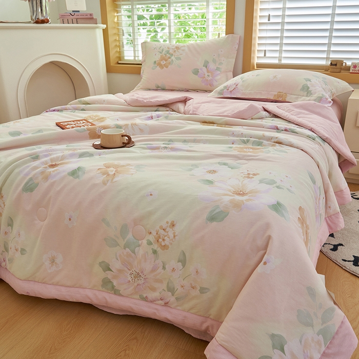 91家纺网 家纺一手货源 找家纺 简如 2026新款印花里外全棉夏凉被四件套 四季花园-粉