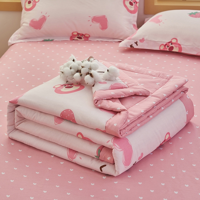 91家纺网 家纺一手货源 找家纺 简如 2026新款印花里外全棉夏凉被四件套 甜心乐园