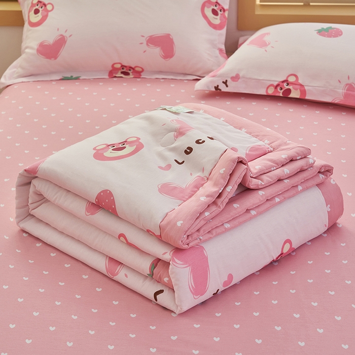 91家纺网 家纺一手货源 找家纺 简如 2026新款印花里外全棉夏凉被四件套 甜心乐园