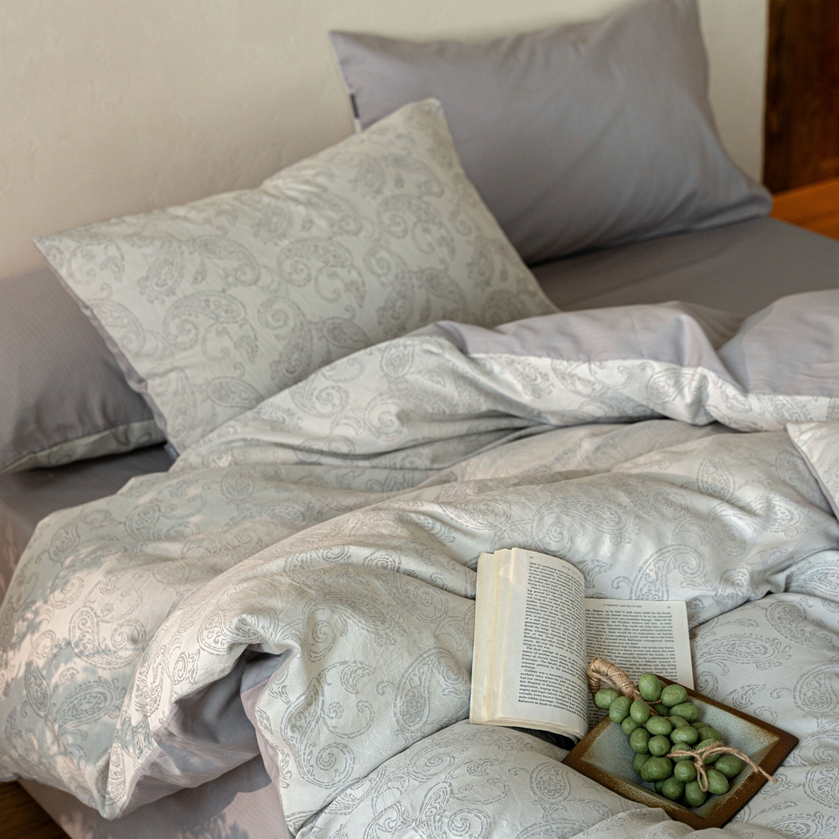 91家纺网 家纺一手货源 找家纺 时光里 2026新款全棉纯棉60支色织水洗提花四件套 予栖--米灰