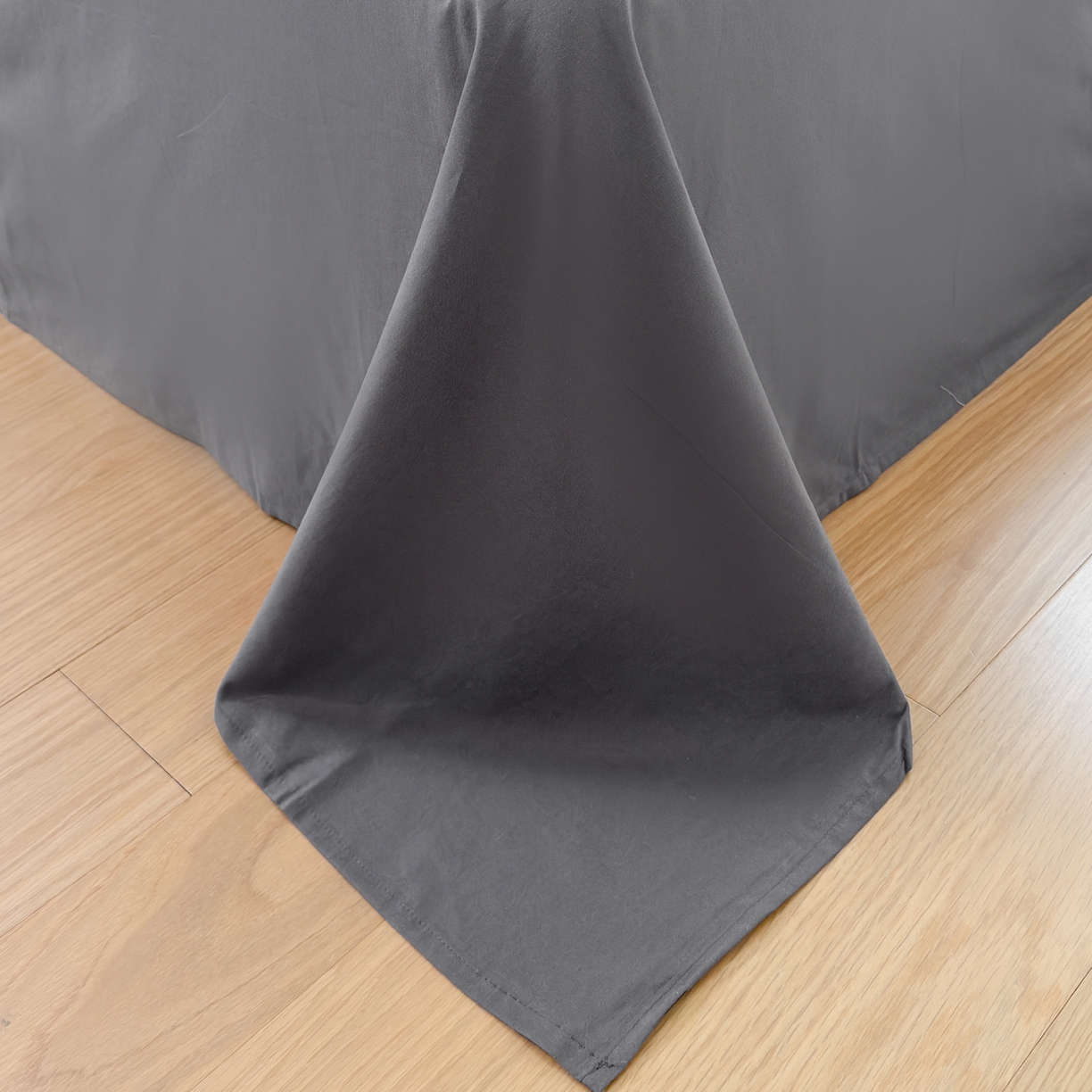 91家纺网 家纺一手货源 找家纺 雯雨家纺 2026新款全棉水洗棉棉花夏凉被-简森系列 简森-高级灰