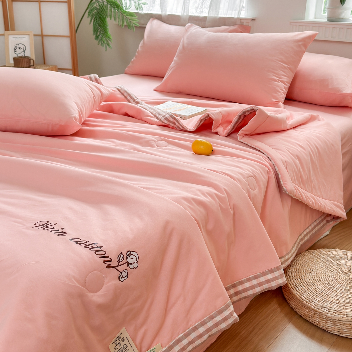 91家纺网 家纺一手货源 找家纺 雯雨家纺 2026新款全棉水洗棉棉花夏凉被-简森系列 简森-文艺粉