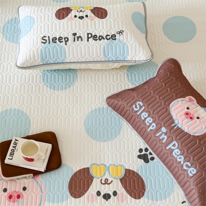 91家纺网 家纺一手货源 找家纺 顾里家纺 2026新款ins大版卡通乳胶席凉席席子 波点好友