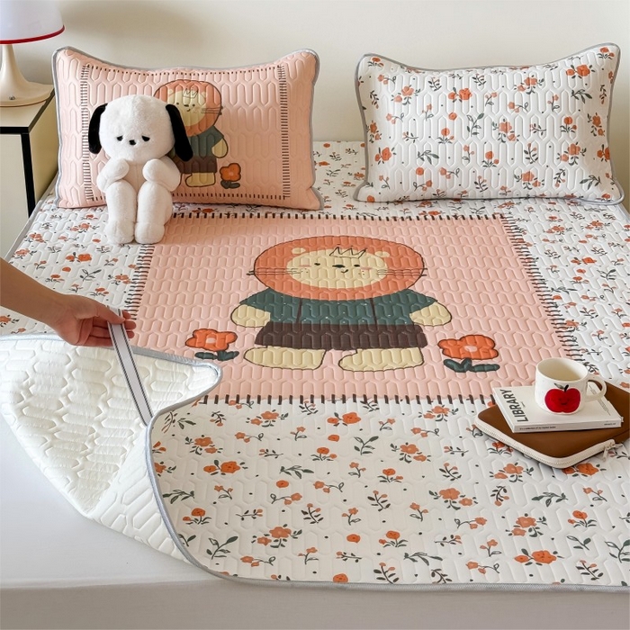 91家纺网 家纺一手货源 找家纺 顾里家纺 2026新款ins大版卡通乳胶席凉席席子 复古小狮