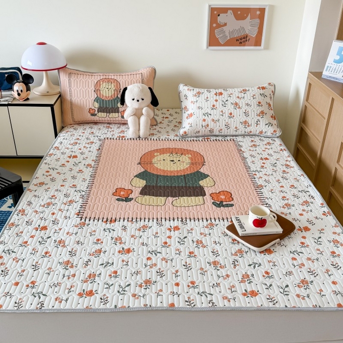 91家纺网 家纺一手货源 找家纺 顾里家纺 2026新款ins大版卡通乳胶席凉席席子 复古小狮