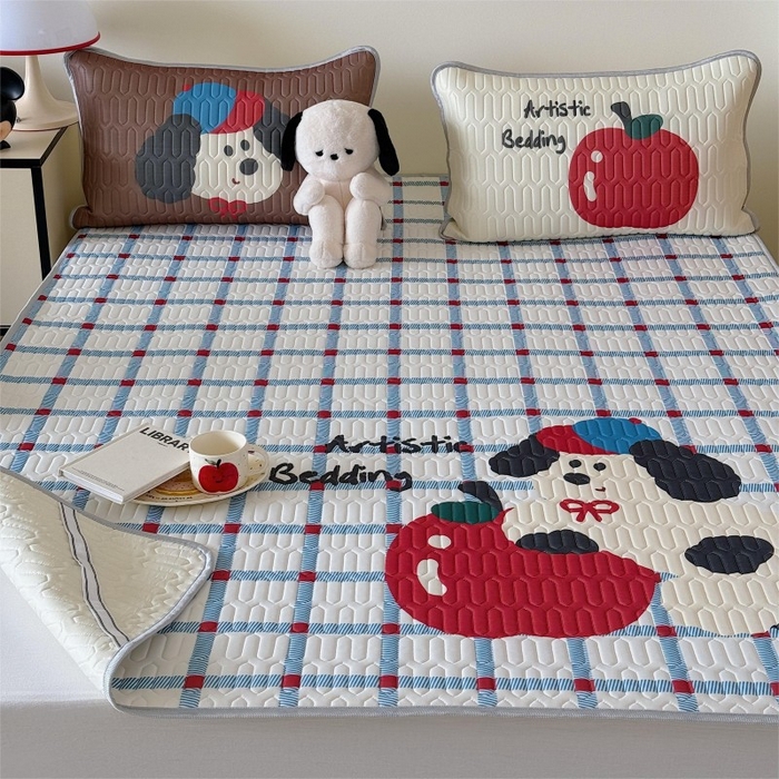 91家纺网 家纺一手货源 找家纺 顾里家纺 2026新款ins大版卡通乳胶席凉席席子 蓝格苹果狗