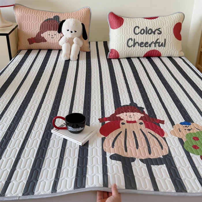 91家纺网 家纺一手货源 找家纺 顾里家纺 2026新款ins大版卡通乳胶席凉席席子 帽子女孩