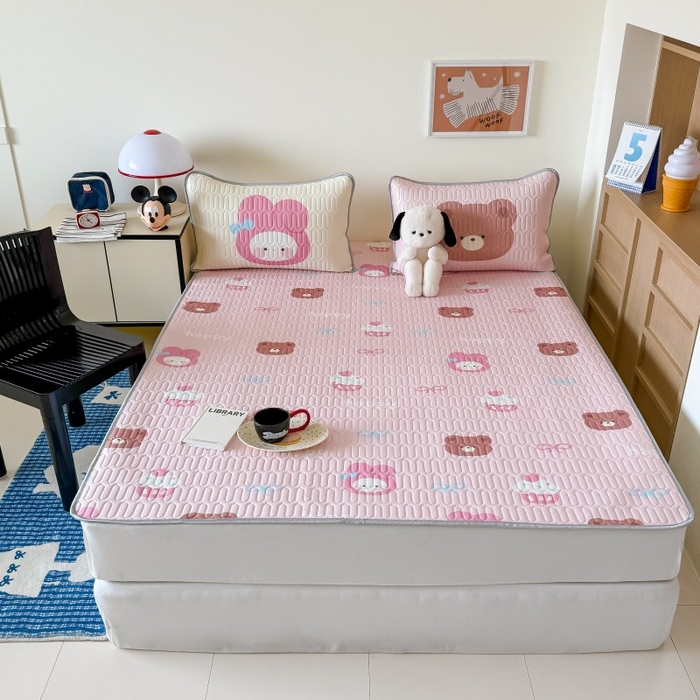 91家纺网 家纺一手货源 找家纺 顾里家纺 2026新款ins大版卡通乳胶席凉席席子 美乐熊