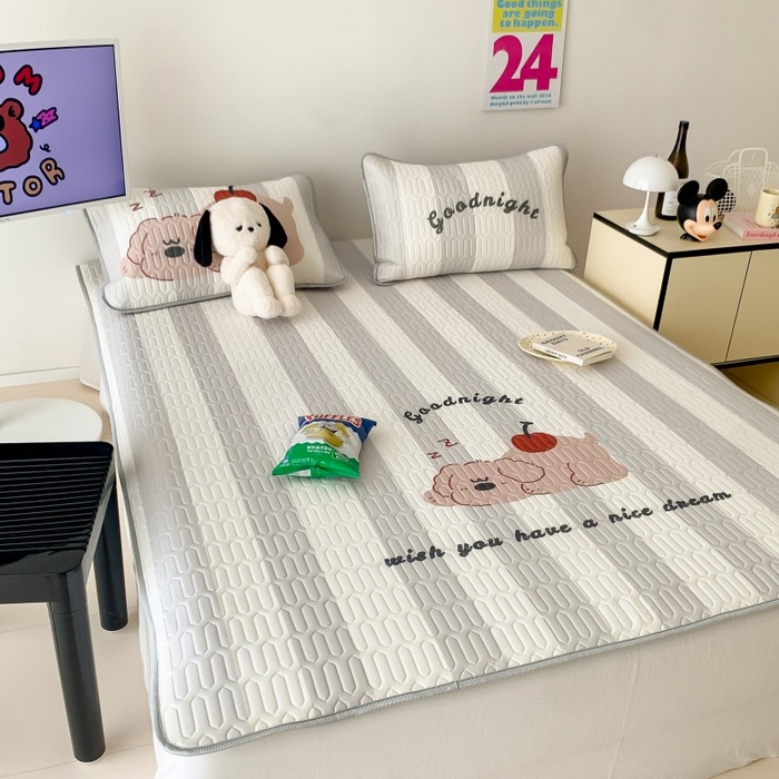 91家纺网 家纺一手货源 找家纺 顾里家纺 2026新款ins大版卡通乳胶席凉席席子 趴趴熊