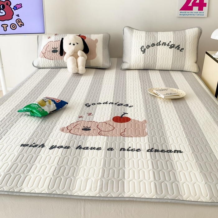 91家纺网 家纺一手货源 找家纺 顾里家纺 2026新款ins大版卡通乳胶席凉席席子 趴趴熊