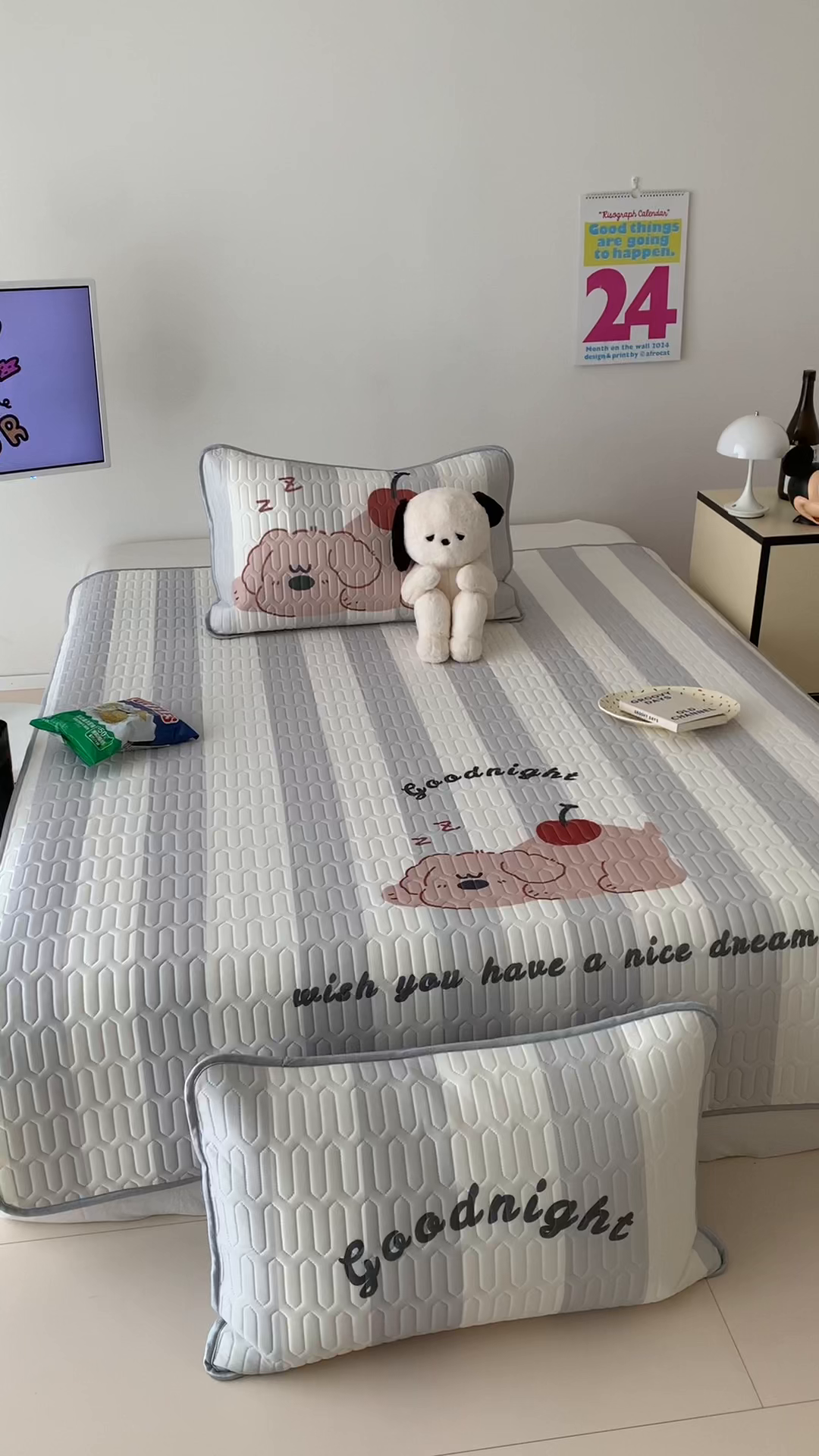 91家纺网 家纺一手货源 找家纺 顾里家纺 2026新款ins大版卡通乳胶席凉席席子 趴趴熊