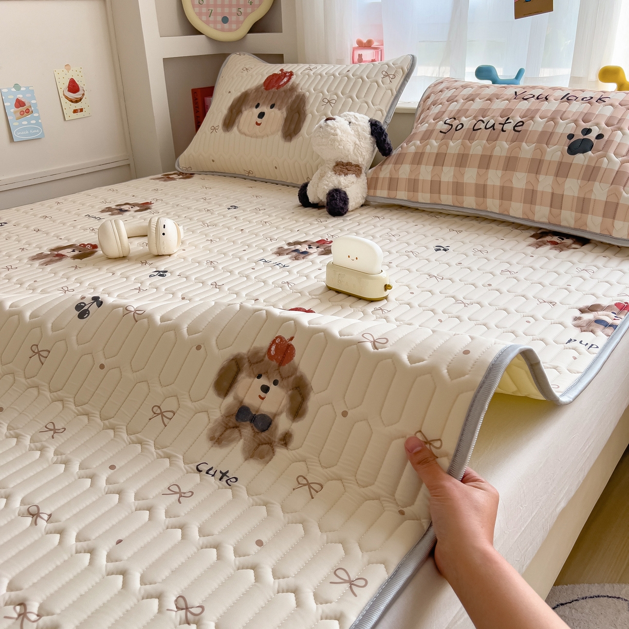 91家纺网 家纺一手货源 找家纺 （总）摩妮卡 2026新款数码大版小清新乳胶凉席床席款三件套-场景二