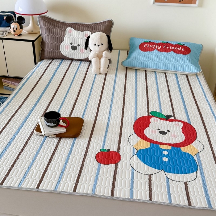 91家纺网 家纺一手货源 找家纺 顾里家纺 2026新款ins大版卡通乳胶席凉席席子 苹果小熊