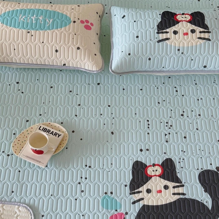 91家纺网 家纺一手货源 找家纺 顾里家纺 2026新款ins大版卡通乳胶席凉席席子 泼墨黑猫