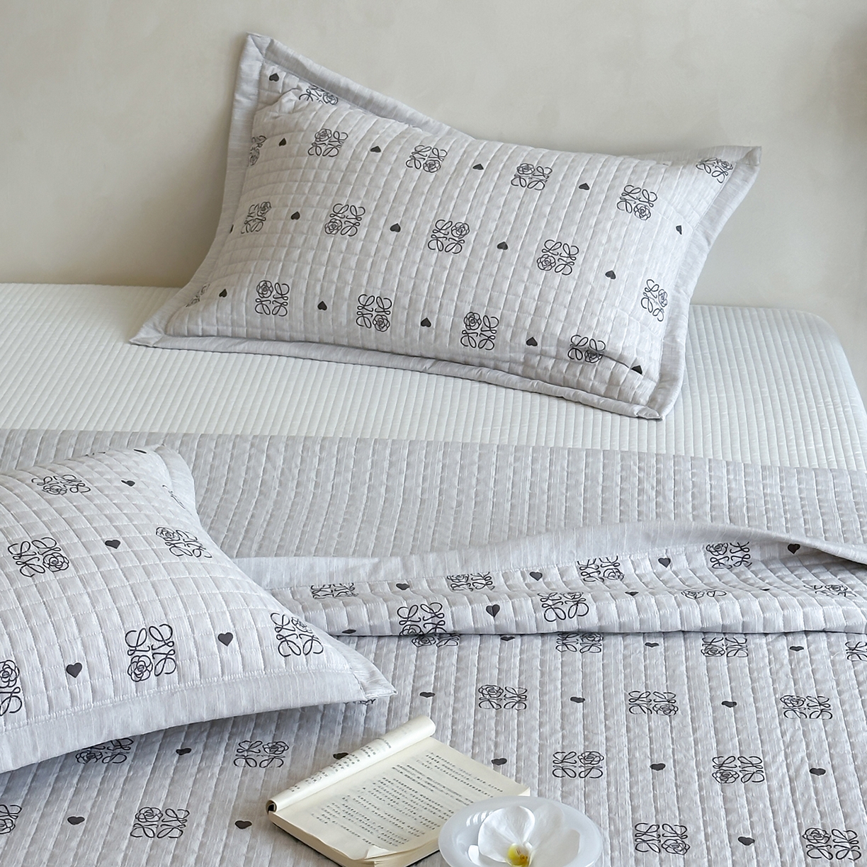 91家纺网 家纺一手货源 找家纺 床盖工厂店 2026新款提花色织麻床盖三件套 罗逸维