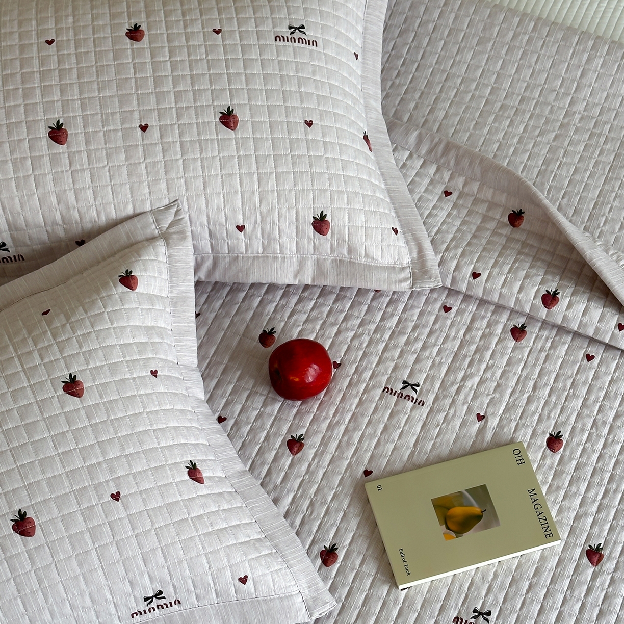 91家纺网 家纺一手货源 找家纺 床盖工厂店 2026新款提花色织麻床盖三件套 草莓粉