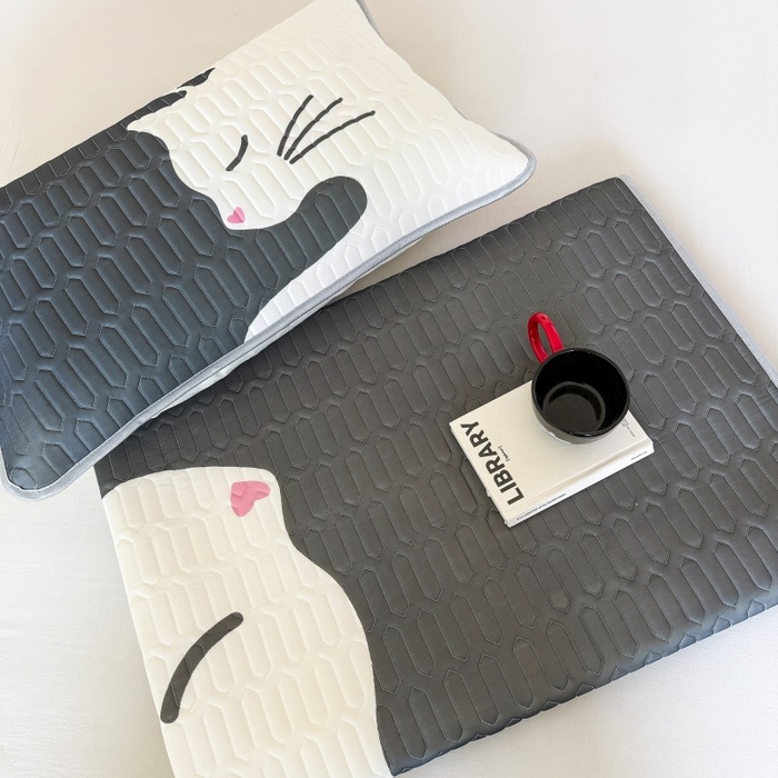 91家纺网 家纺一手货源 找家纺 顾里家纺 2026新款ins大版卡通乳胶席凉席席子 情侣猫