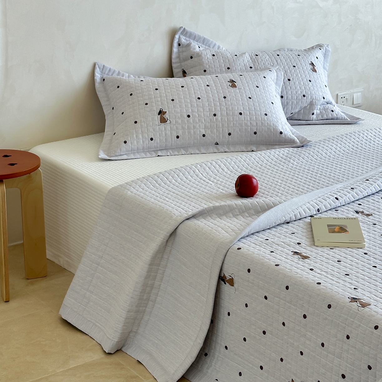 91家纺网 家纺一手货源 找家纺 床盖工厂店 2026新款提花色织麻床盖三件套 点点狗 灰