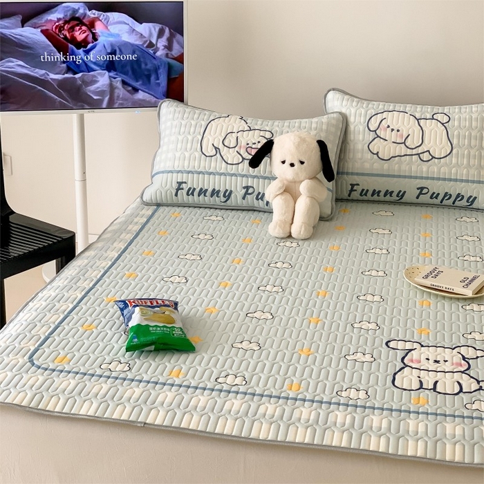 91家纺网 家纺一手货源 找家纺 顾里家纺 2026新款ins大版卡通乳胶席凉席席子 云朵小狗