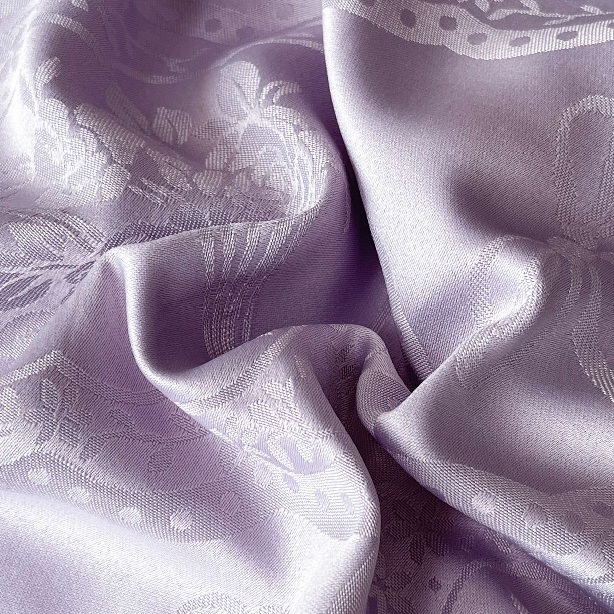 91家纺网 家纺一手货源 找家纺 大麦乐田 2026春夏新款贡缎提花纯色双拼四件套 艾利丝 初恋紫