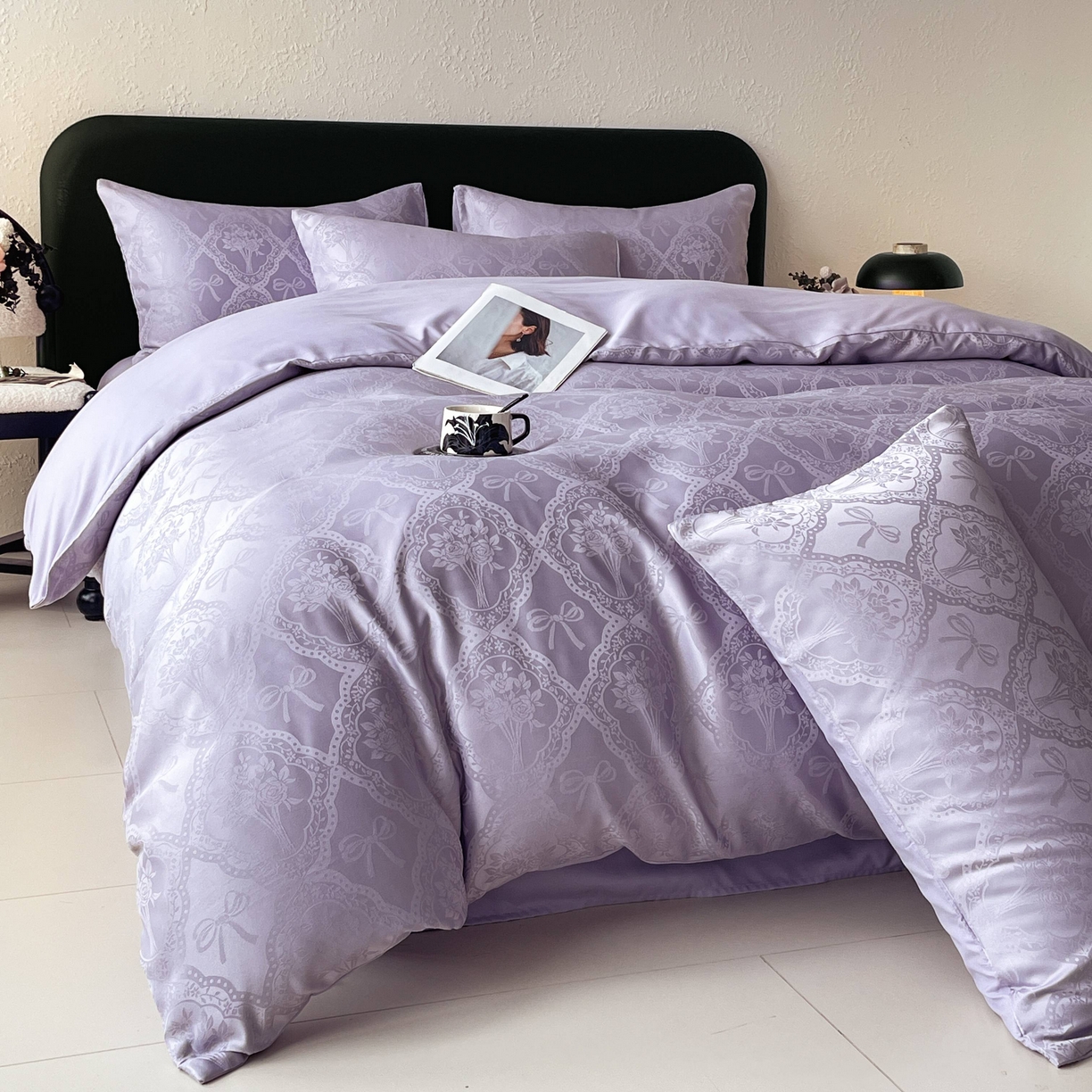 91家纺网 家纺一手货源 找家纺 大麦乐田 2026春夏新款贡缎提花纯色双拼四件套 艾利丝 初恋紫