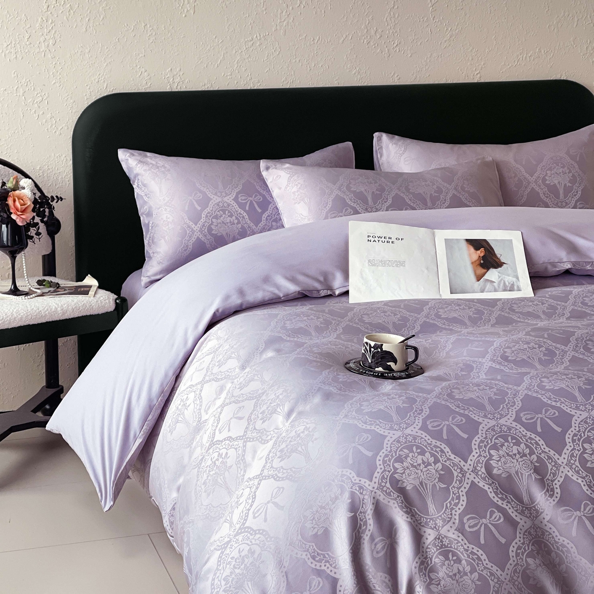 91家纺网 家纺一手货源 找家纺 大麦乐田 2026春夏新款贡缎提花纯色双拼四件套 艾利丝 初恋紫